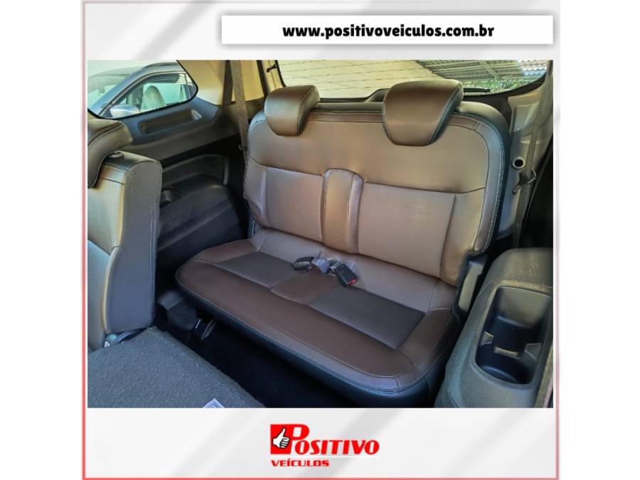 CHEVROLET - SPIN - 2022/2022 - Prata - R$ 92.500,00