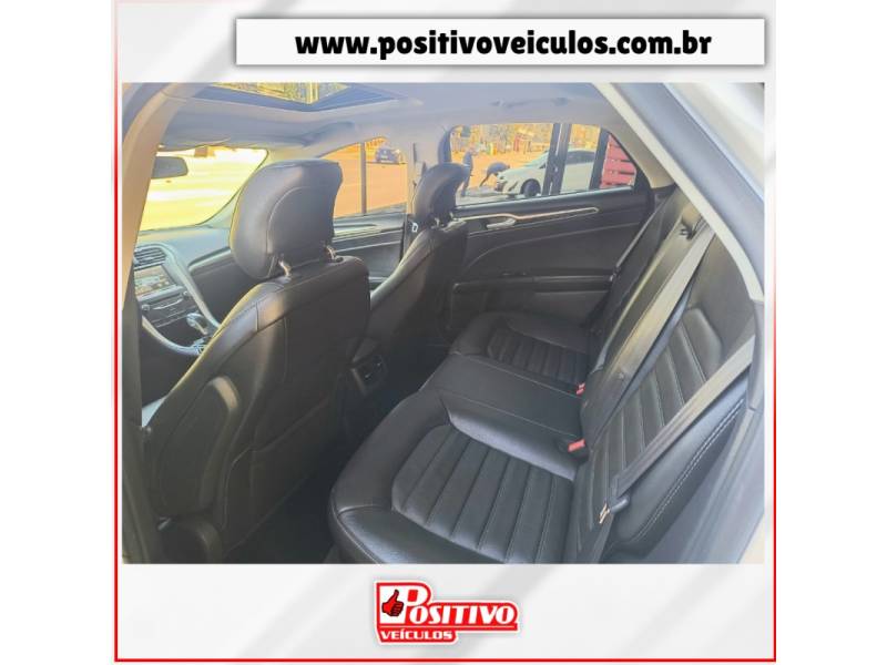 FORD - FUSION - 2014/2014 - Branca - R$ 73.900,00