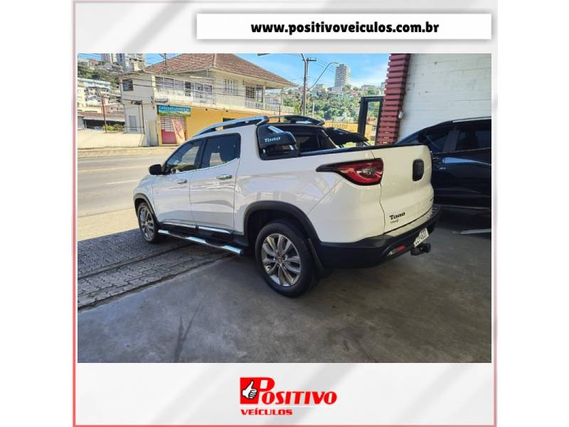 FIAT - TORO - 2019/2020 - Branca - R$ 122.900,00