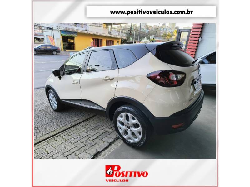 RENAULT - CAPTUR - 2019/2019 - Bege - R$ 76.900,00