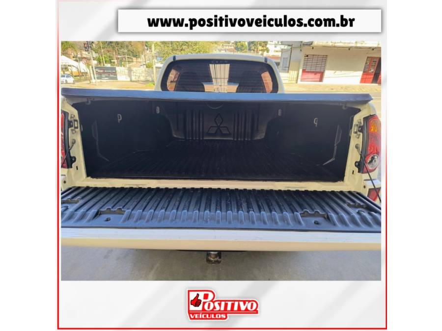 MITSUBISHI - L200 TRITON - 2014/2015 - Branca - R$ 87.700,00