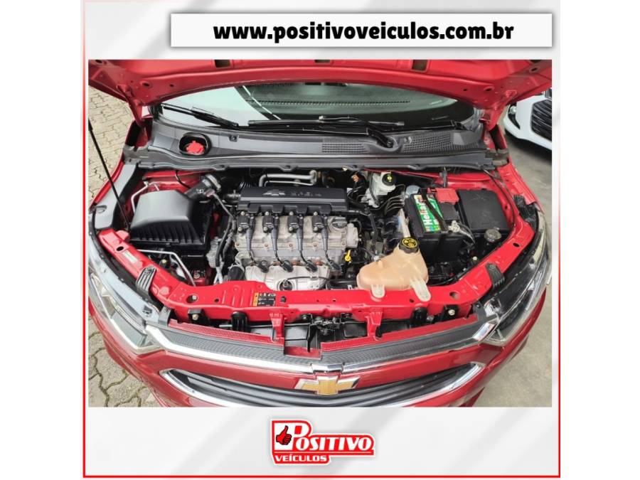 CHEVROLET - PRISMA - 2017/2018 - Vermelha - R$ 66.700,00