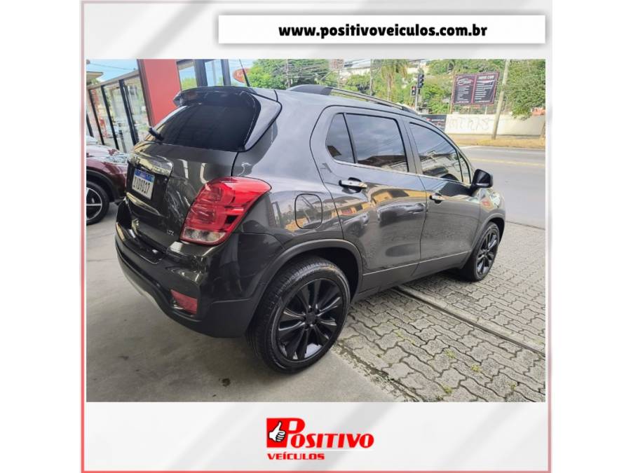 CHEVROLET - TRACKER - 2017/2017 - Cinza - R$ 86.500,00