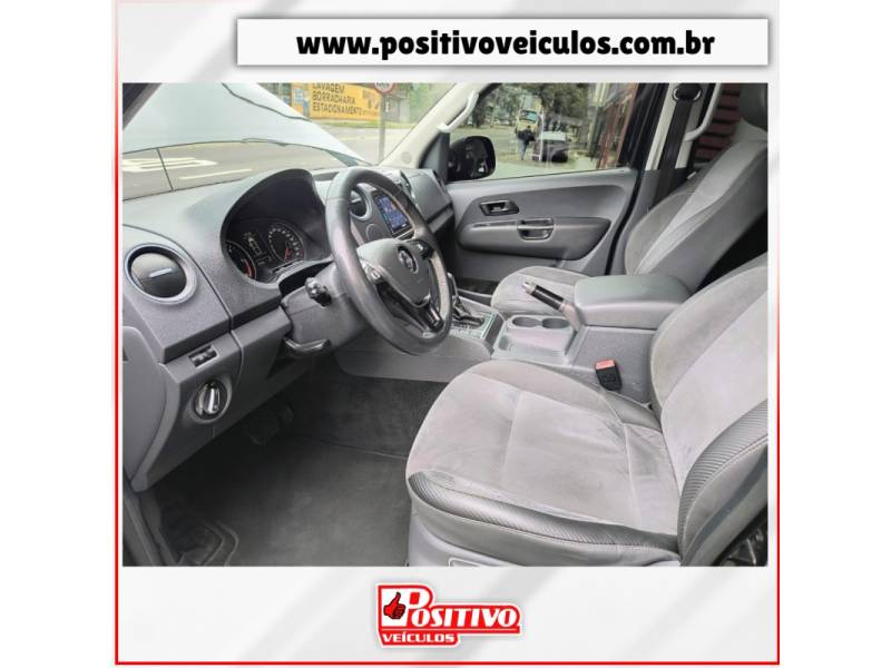 VOLKSWAGEN - AMAROK - 2015/2015 - Preta - R$ 105.000,00