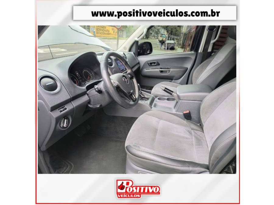 VOLKSWAGEN - AMAROK - 2015/2015 - Preta - R$ 105.000,00
