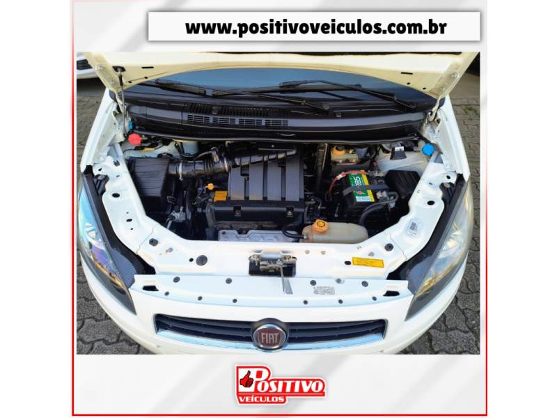 FIAT - IDEA - 2013/2013 - Branca - R$ 37.500,00