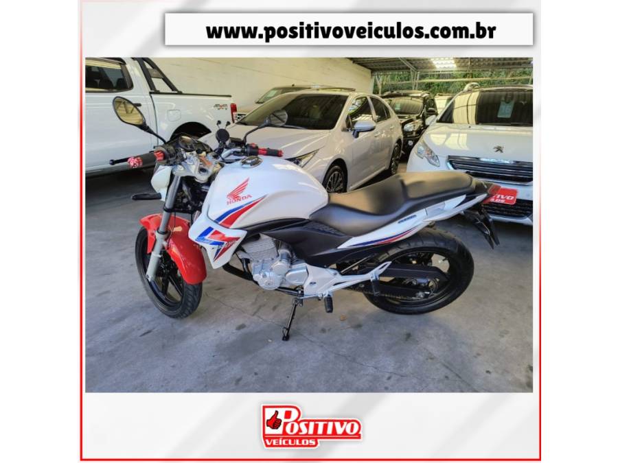 HONDA - CB 300R - 2014/2015 - Outra - R$ 14.700,00