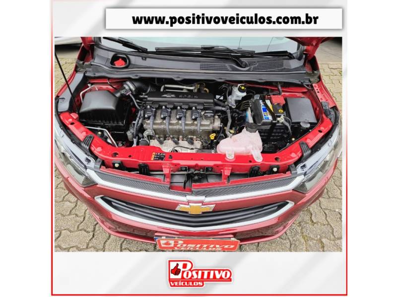 CHEVROLET - ONIX - 2018/2018 - Vermelha - R$ 58.900,00