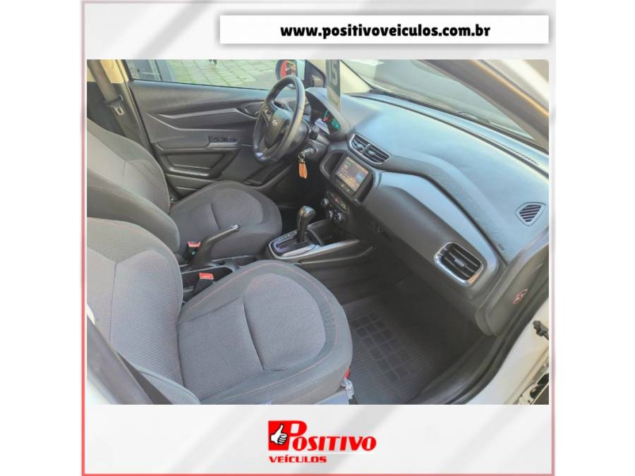 CHEVROLET - ONIX - 2015/2015 - Branca - R$ 59.500,00