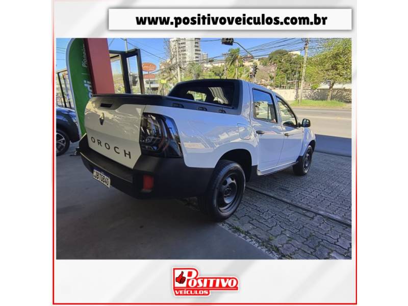 RENAULT - OROCH - 2022/2023 - Branca - R$ 89.500,00