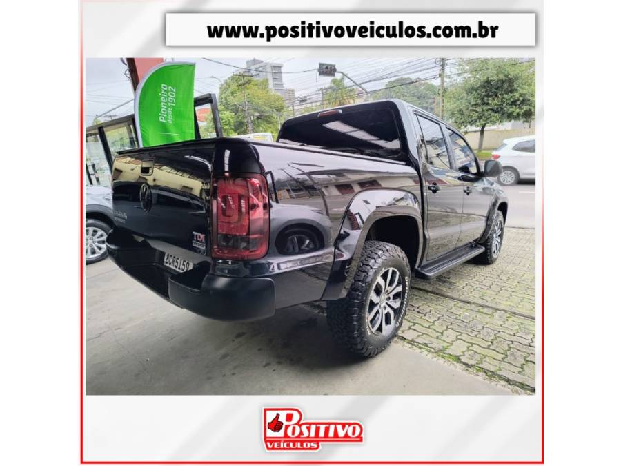 VOLKSWAGEN - AMAROK - 2015/2015 - Preta - R$ 105.000,00
