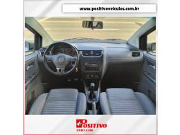 VOLKSWAGEN - CROSSFOX - 2012/2012 - Prata - R$ 45.500,00