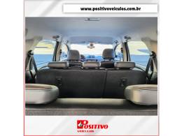 CHEVROLET - SPIN - 2022/2022 - Prata - R$ 92.500,00