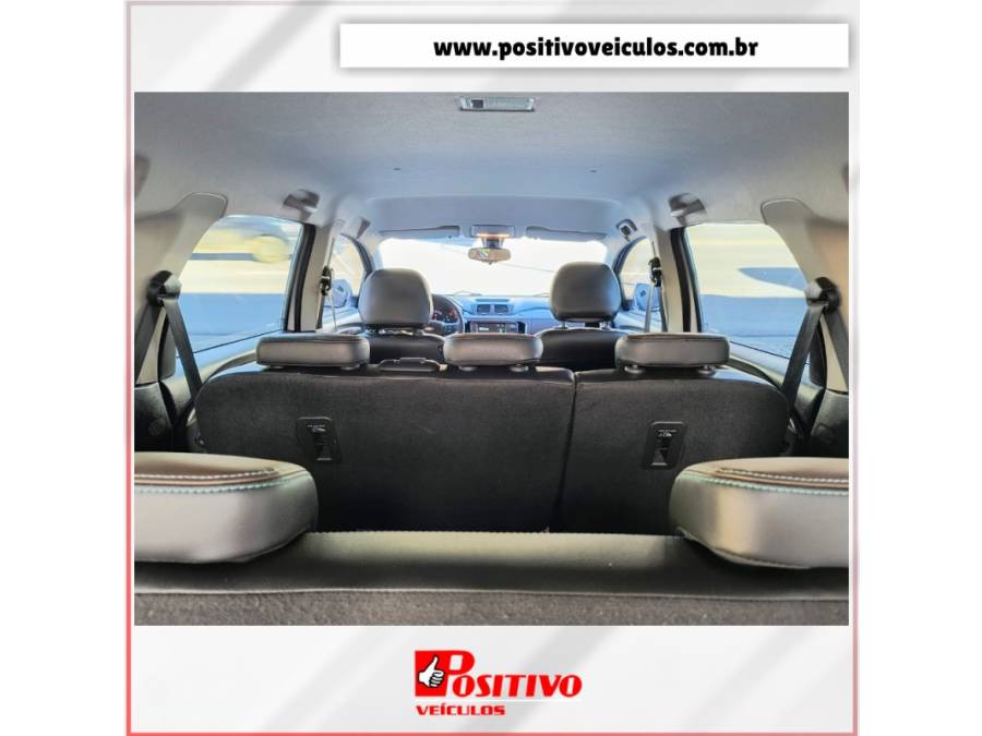 CHEVROLET - SPIN - 2022/2022 - Prata - R$ 92.500,00