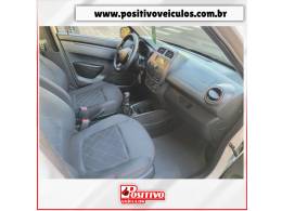 RENAULT - KWID - 2019/2020 - Branca - R$ 41.800,00