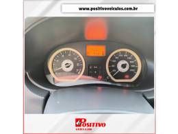 RENAULT - SANDERO - 2010/2011 - Prata - R$ 36.900,00