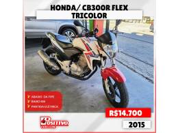HONDA - CB 300R - 2014/2015 - Outra - R$ 14.700,00