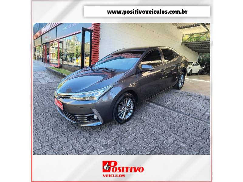 TOYOTA - COROLLA - 2019/2019 - Cinza - R$ 95.500,00