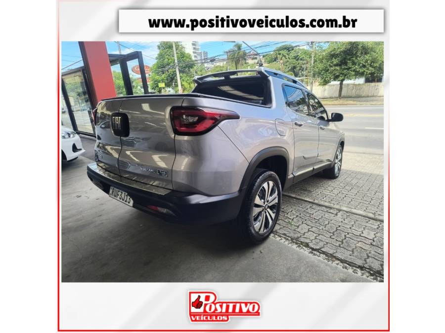 FIAT - TORO - 2022/2022 - Cinza - R$ 118.700,00