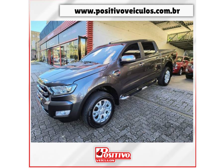 FORD - RANGER - 2018/2019 - Cinza - R$ 144.500,00
