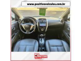 NISSAN - VERSA - 2019/2020 - Branca - R$ 67.700,00