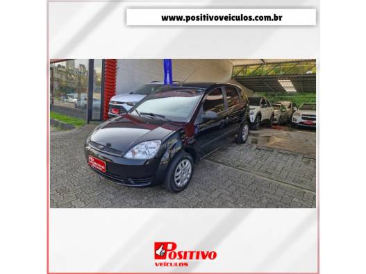 FORD - FIESTA - 2006/2006 - Preta - R$ 17.500,00