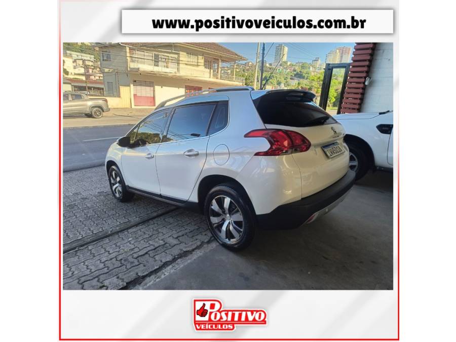 PEUGEOT - 2008 - 2015/2016 - Branca - R$ 58.900,00
