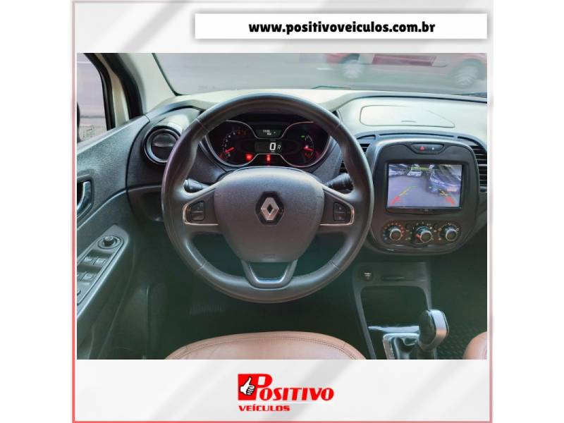 RENAULT - CAPTUR - 2019/2019 - Bege - R$ 76.900,00