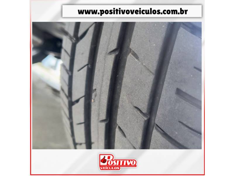 FIAT - PALIO - 2015/2015 - Branca - R$ 47.700,00