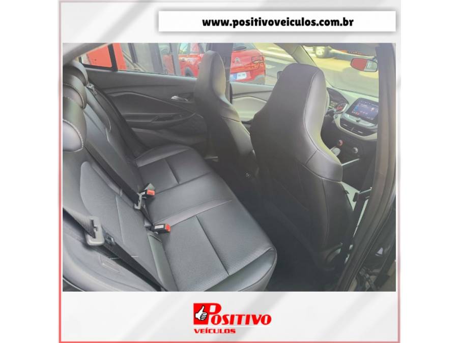 CHEVROLET - ONIX - 2023/2024 - Preta - R$ 99.500,00