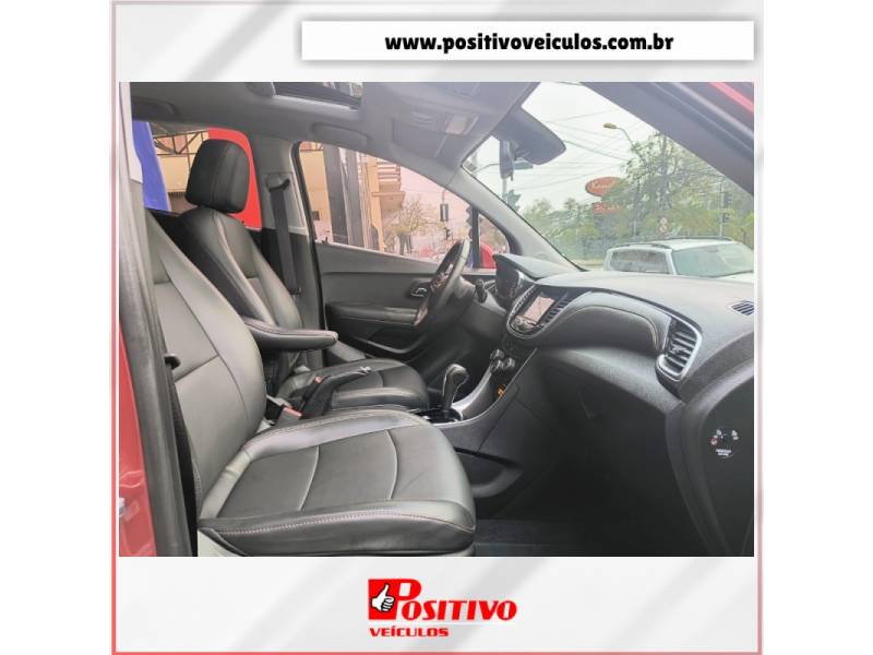 CHEVROLET - TRACKER - 2019/2019 - Vermelha - R$ 95.500,00